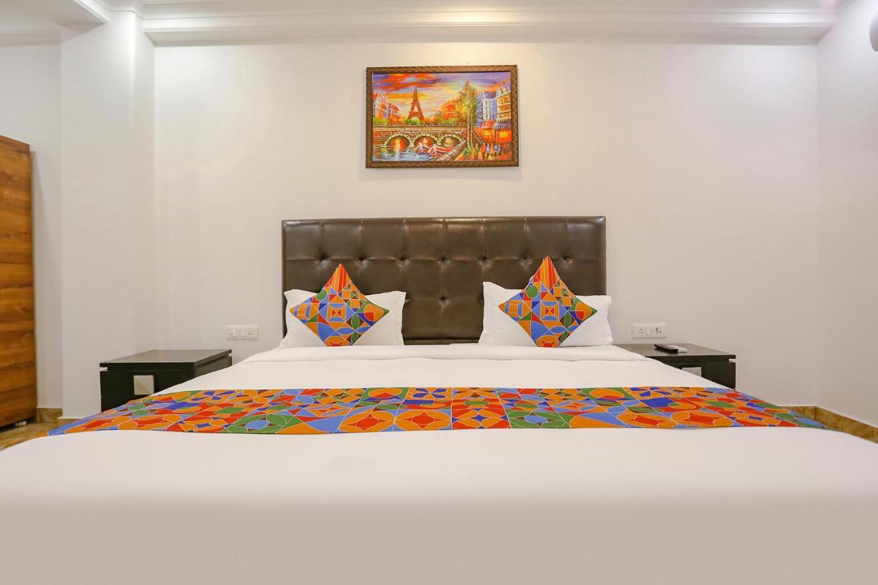 Fabexpress Taj Residency Near Yashobhoomi Convention Centre Hotel Delhi  Ngoại thất bức ảnh
