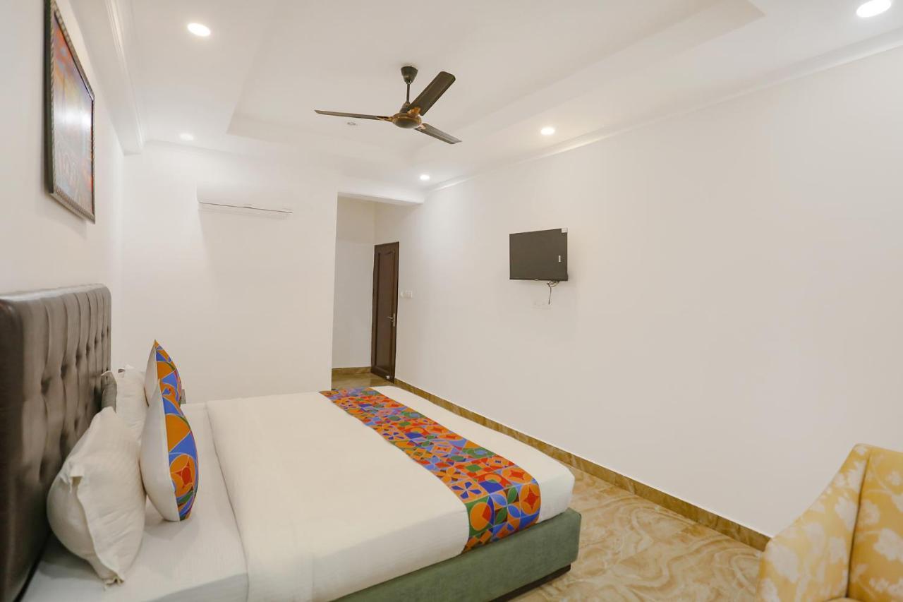 Fabexpress Taj Residency Near Yashobhoomi Convention Centre Hotel Delhi  Ngoại thất bức ảnh