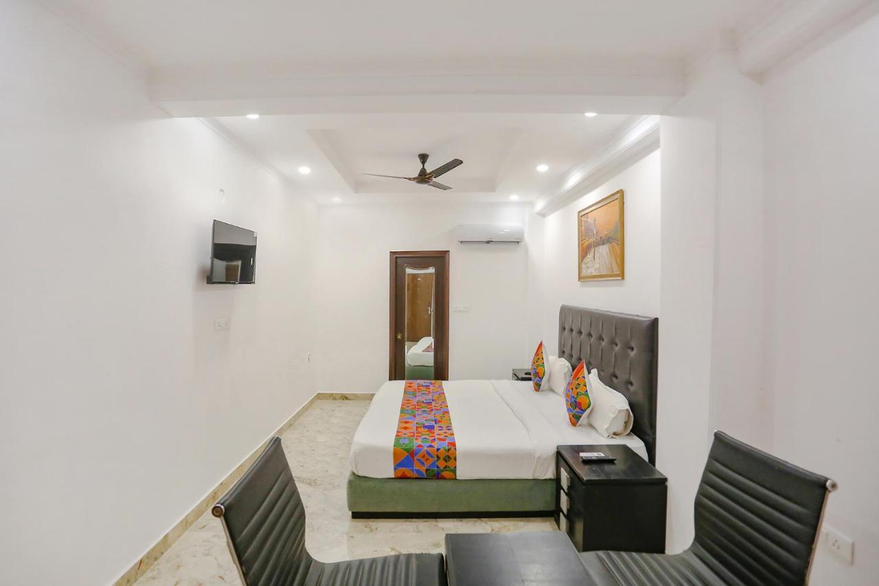Fabexpress Taj Residency Near Yashobhoomi Convention Centre Hotel Delhi  Ngoại thất bức ảnh